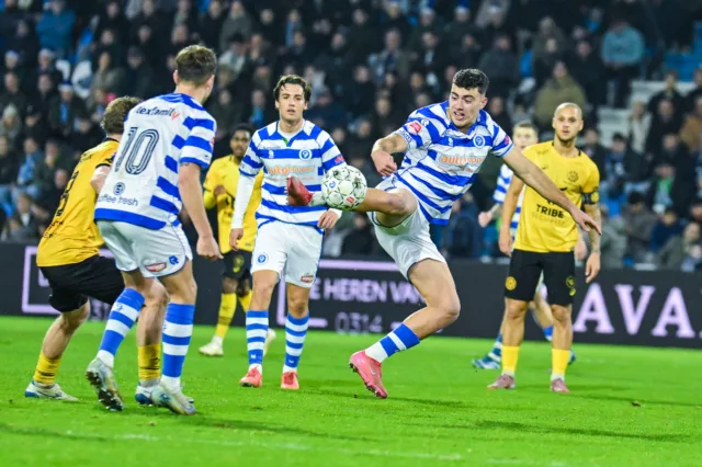 JMO 20251212 De Graafschap Roda JC SF1883