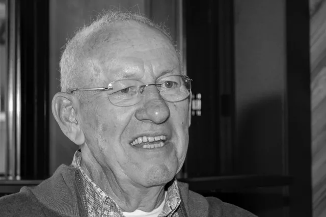 Ap Ruesink Zwart Wit